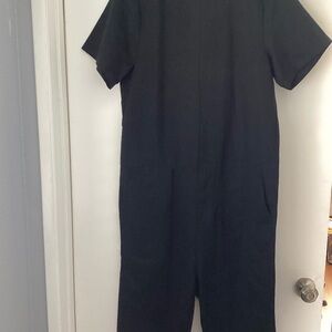 OUYE Black Short Sleeve Zipper Jumpsuit Shorts L